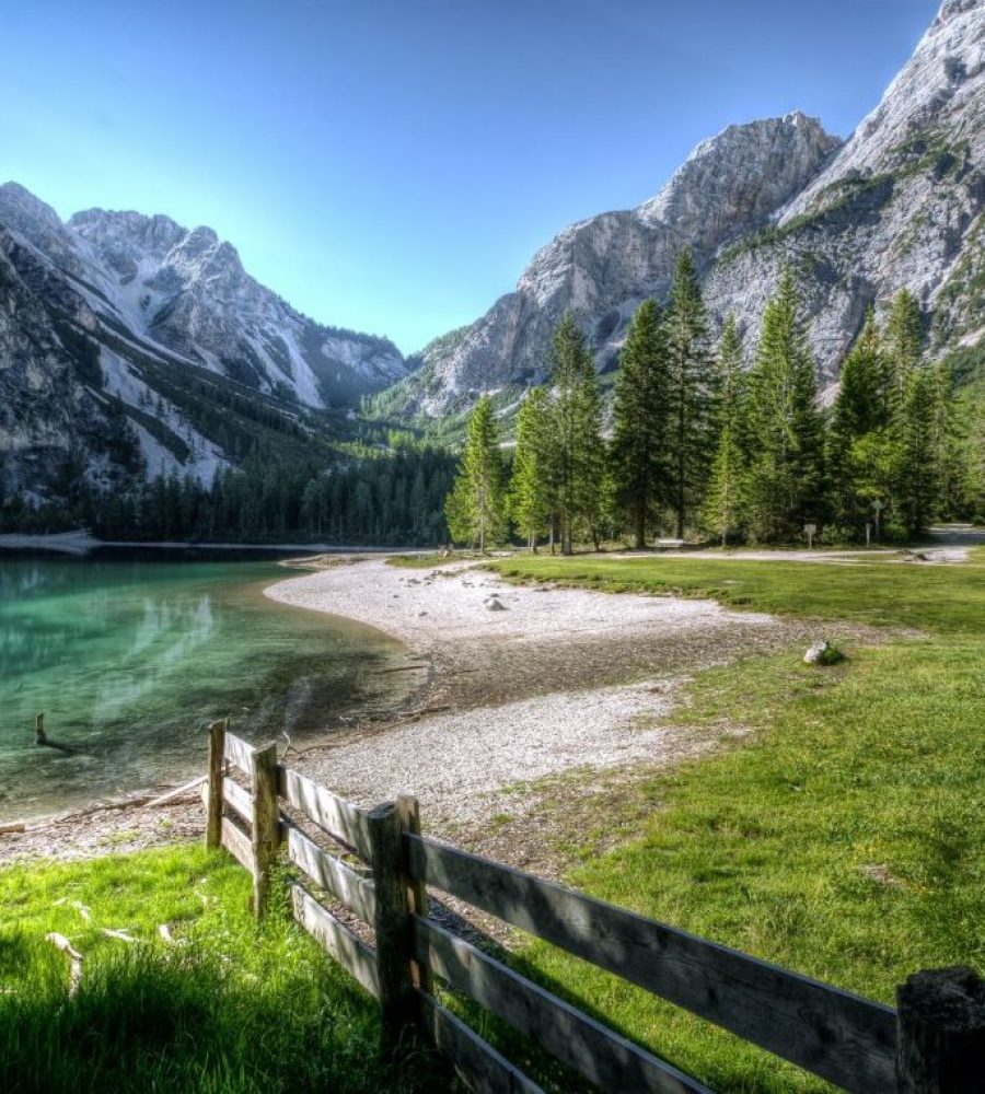 Himachal Pradesh Travel Guide: Lakes, Temples, Forts, More Himachal Pradesh Travel Guide: Lakes, Temples, Forts, More